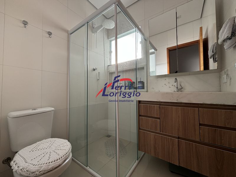 Casa com 4 quartos e 4 banheiros à venda no bairro Village Santana, Guaratingueta