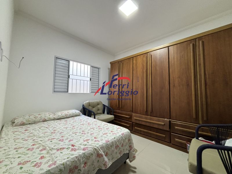 Casa com 4 quartos e 4 banheiros à venda no bairro Village Santana, Guaratingueta