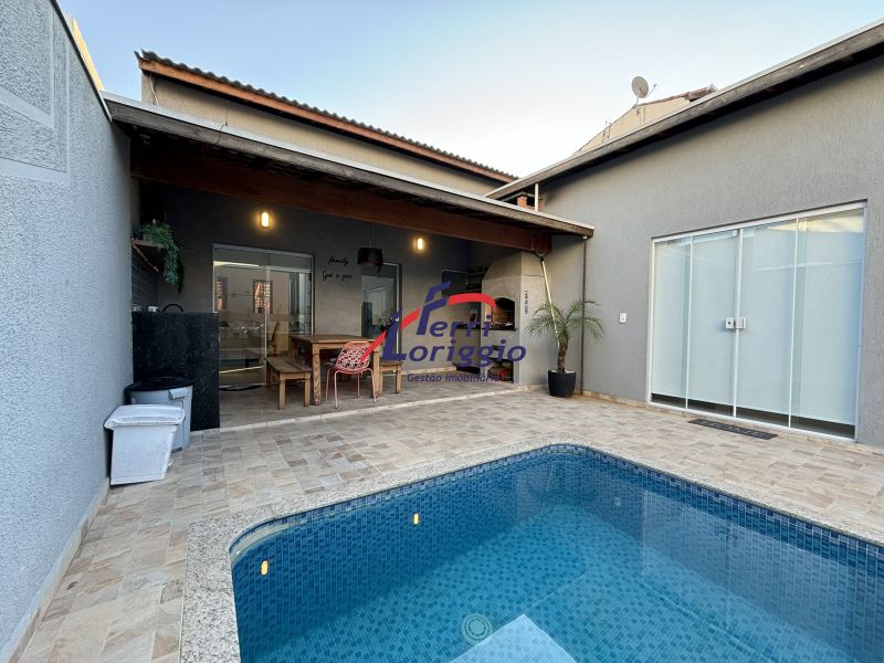 Casa com 4 quartos e 4 banheiros à venda no bairro Village Santana, Guaratingueta