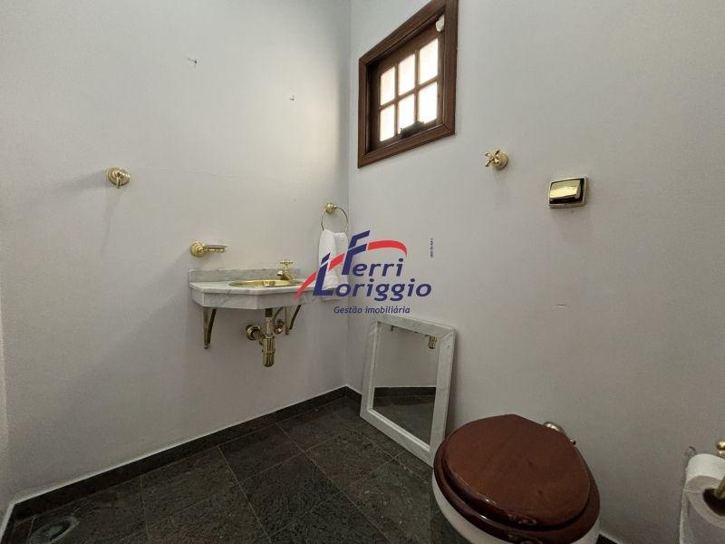 Casa com 3 quartos e 5 banheiros à venda no bairro Vila Paraiba, Guaratingueta