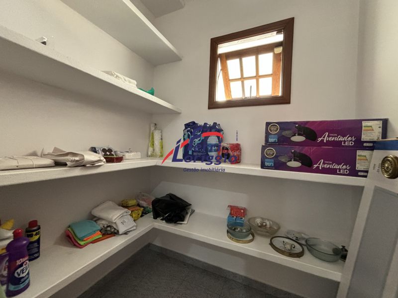 Casa com 3 quartos e 5 banheiros à venda no bairro Vila Paraiba, Guaratingueta