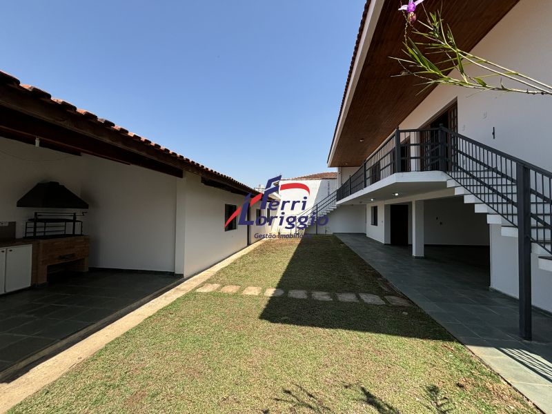 Casa com 3 quartos e 5 banheiros à venda no bairro Vila Paraiba, Guaratingueta