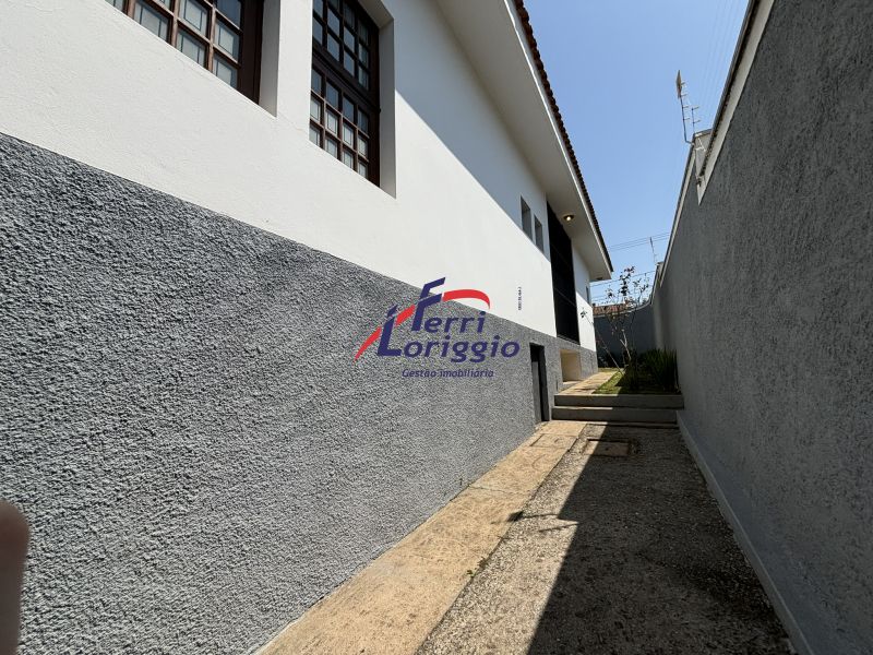 Casa com 3 quartos e 5 banheiros à venda no bairro Vila Paraiba, Guaratingueta
