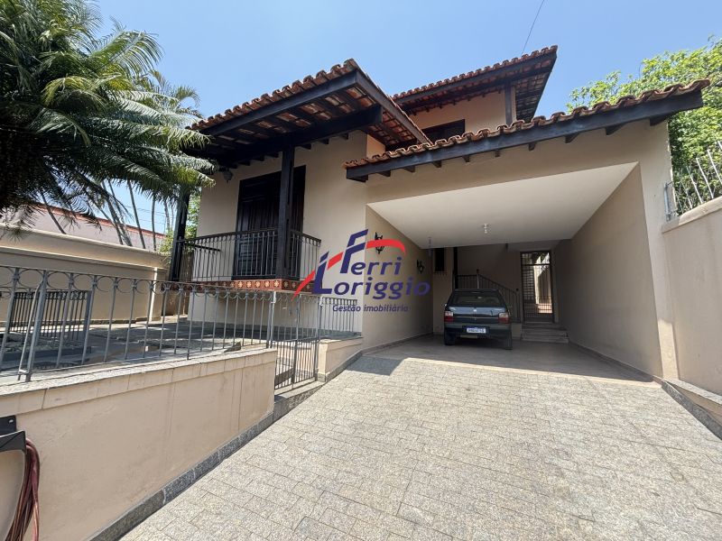 Casa com 3 quartos e 4 banheiros à venda no bairro Sao Benedito, Guaratingueta