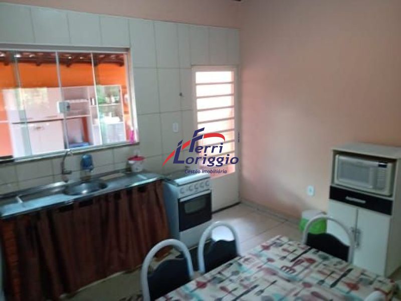 Chacara com 6 quartos e 8 banheiros à venda no bairro Bom Jardim, Guaratingueta