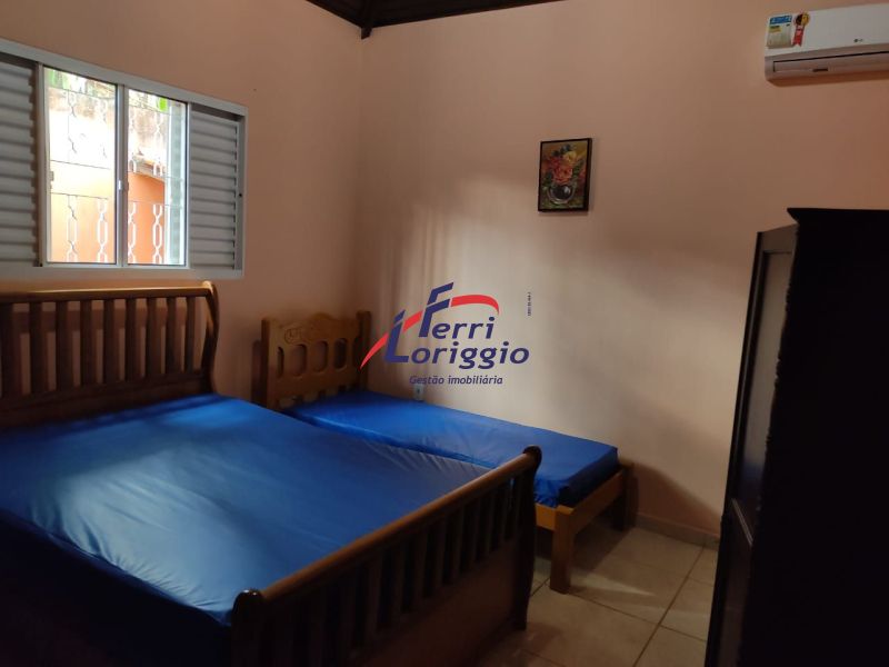 Chacara com 6 quartos e 8 banheiros à venda no bairro Bom Jardim, Guaratingueta