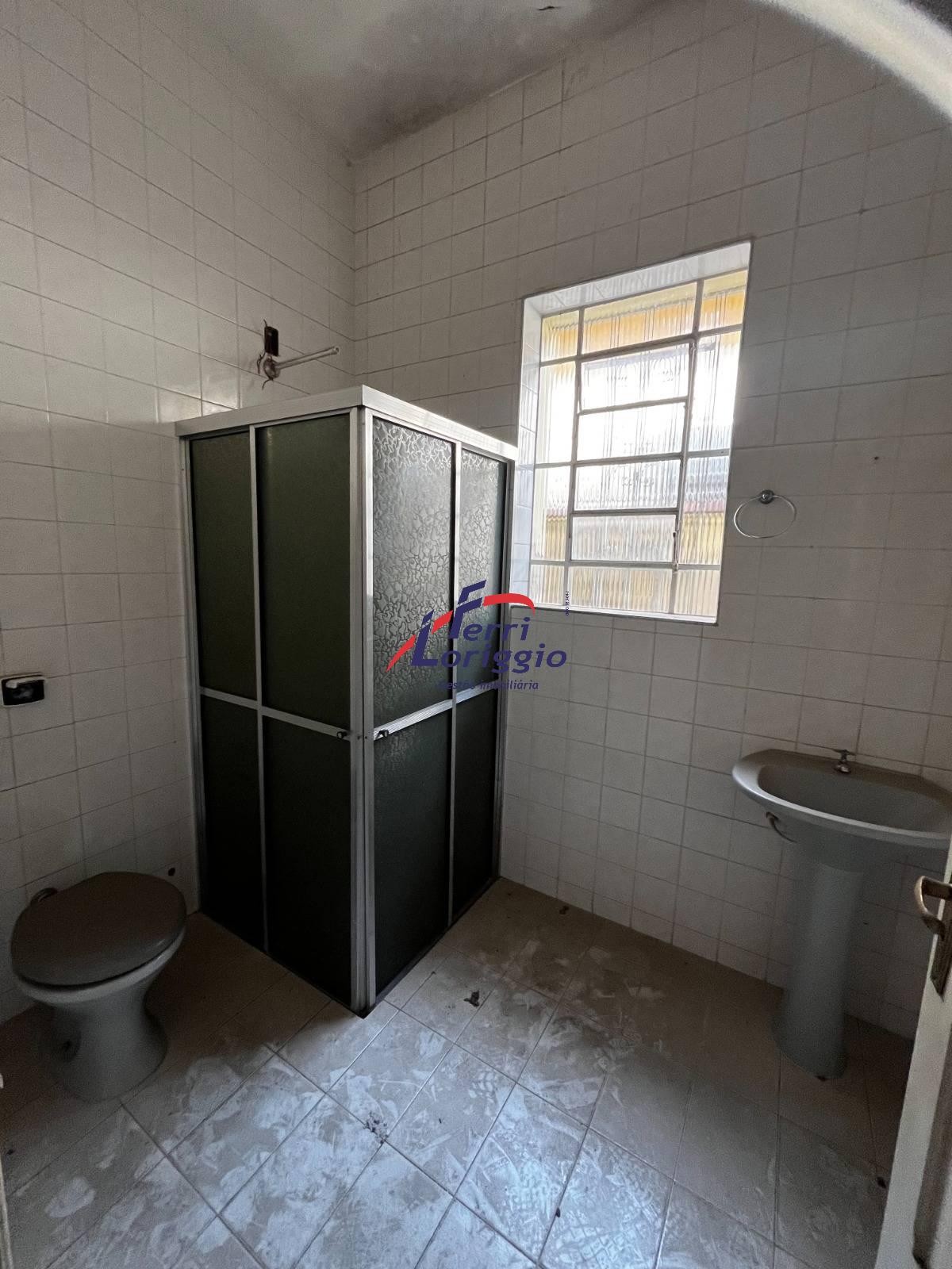 Casa com 3 quartos e 2 banheiros à venda no bairro Centro, Guaratingueta