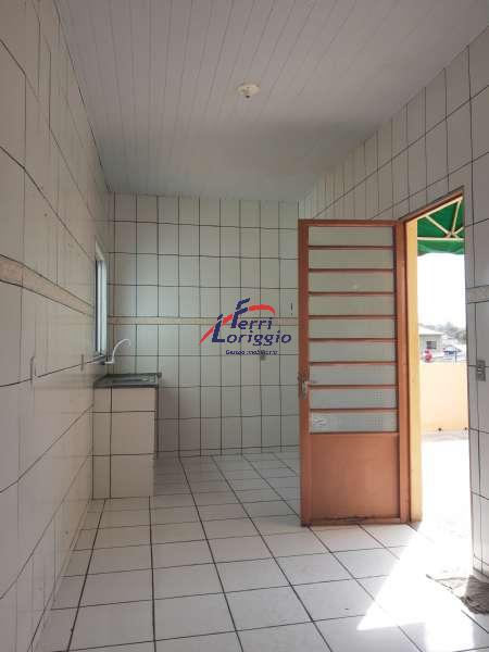 Casa com 4 quartos e 3 banheiros à venda no bairro Parque Sao Francisco Iii, Guaratingueta