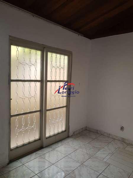 Casa com 4 quartos e 3 banheiros à venda no bairro Parque Sao Francisco Iii, Guaratingueta