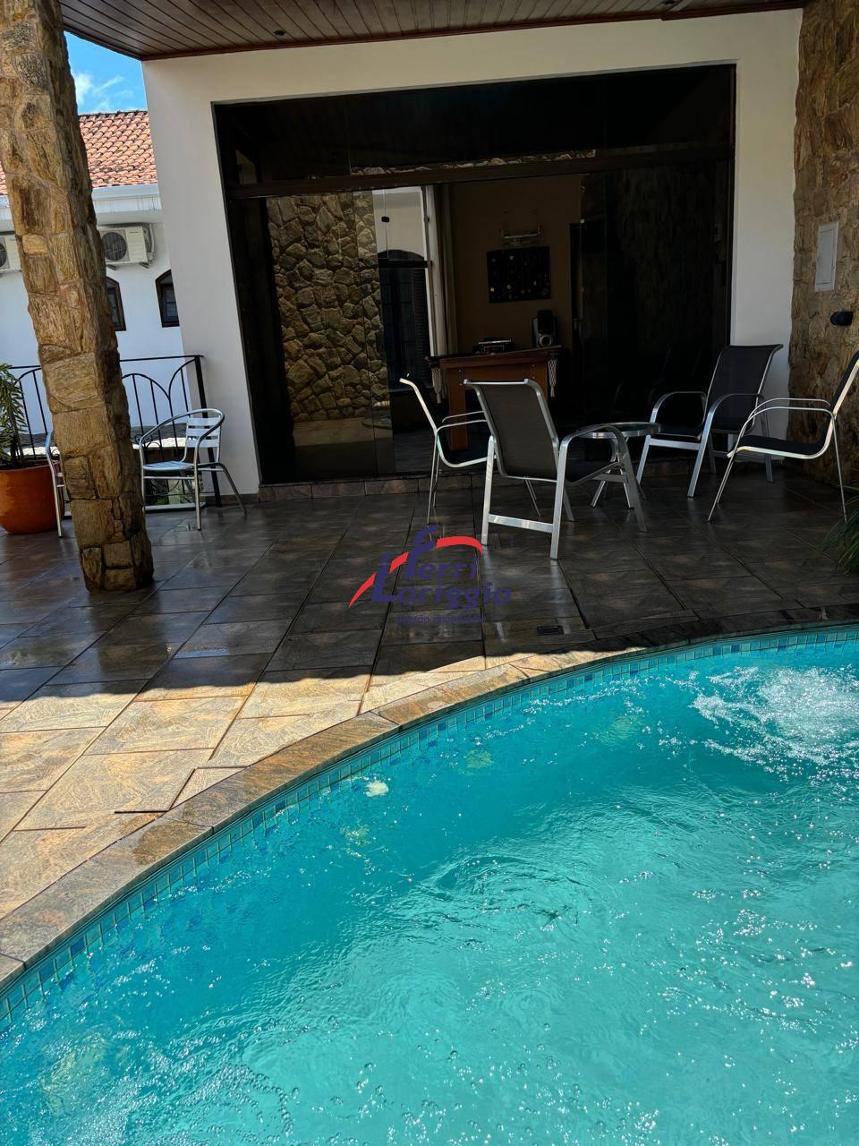 Sobrado Residencial com 4 banheiros à venda no bairro Portal das Colinas, Guaratingueta