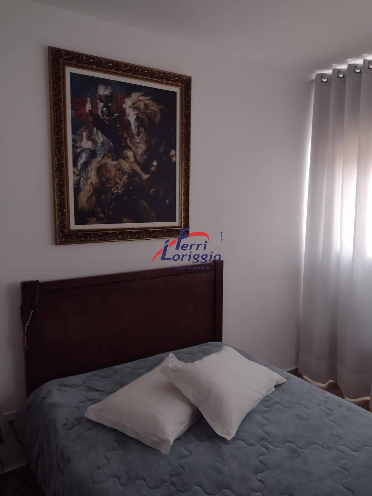 Apartamento com 3 quartos e 2 banheiros à venda no bairro Centro, Guaratingueta