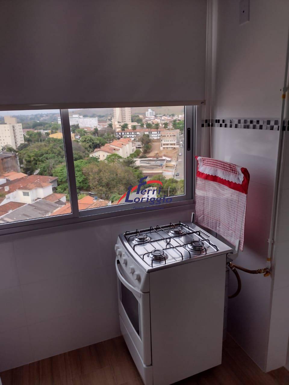 Apartamento com 3 quartos e 2 banheiros à venda no bairro Centro, Guaratingueta