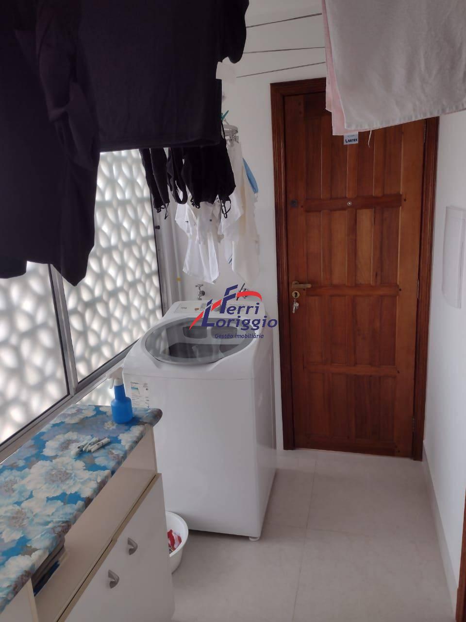 Apartamento com 3 quartos e 2 banheiros à venda no bairro Centro, Guaratingueta