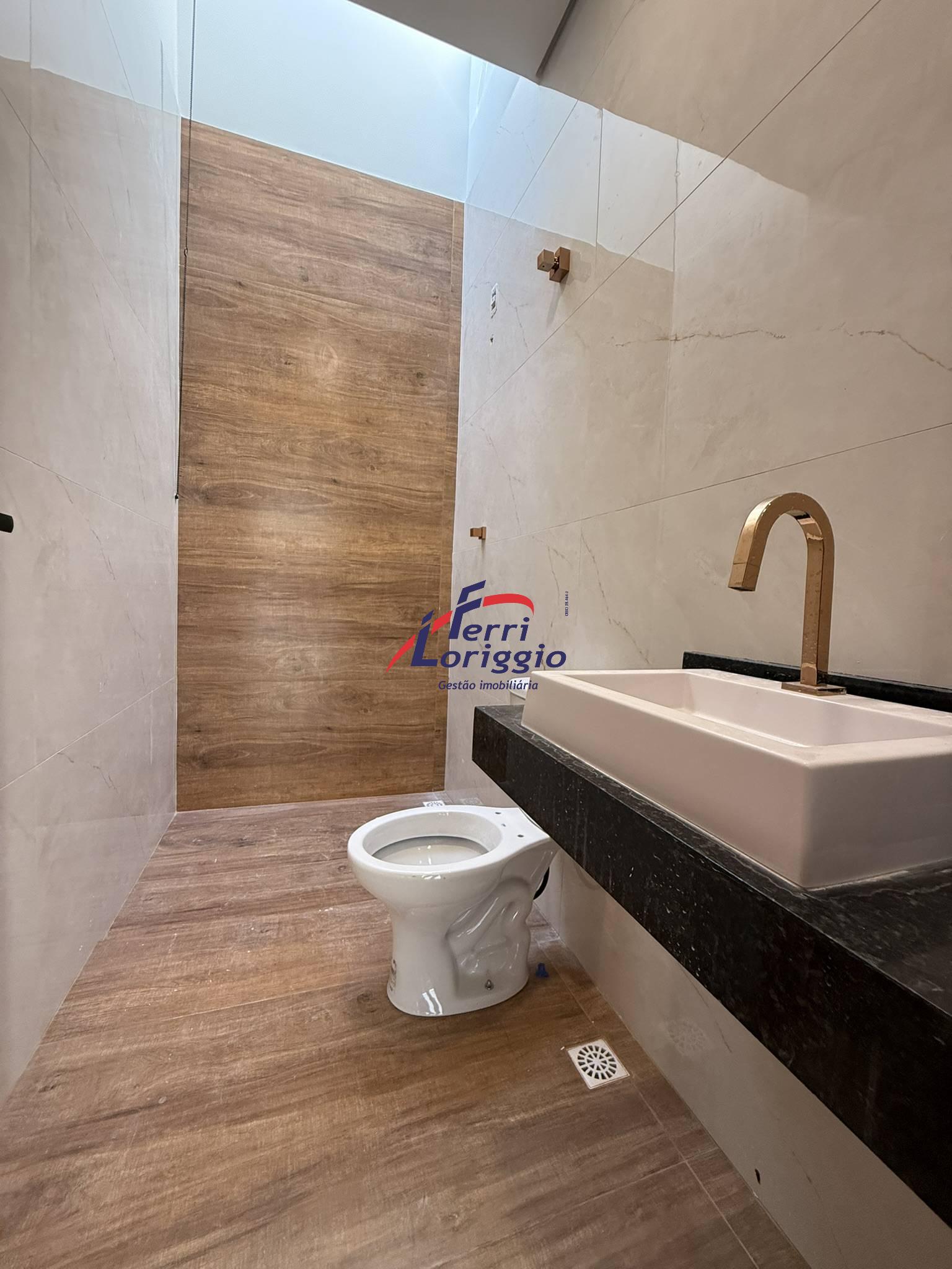 Casa com 2 quartos e 2 banheiros à venda no bairro Pingo de Ouro, Guaratingueta
