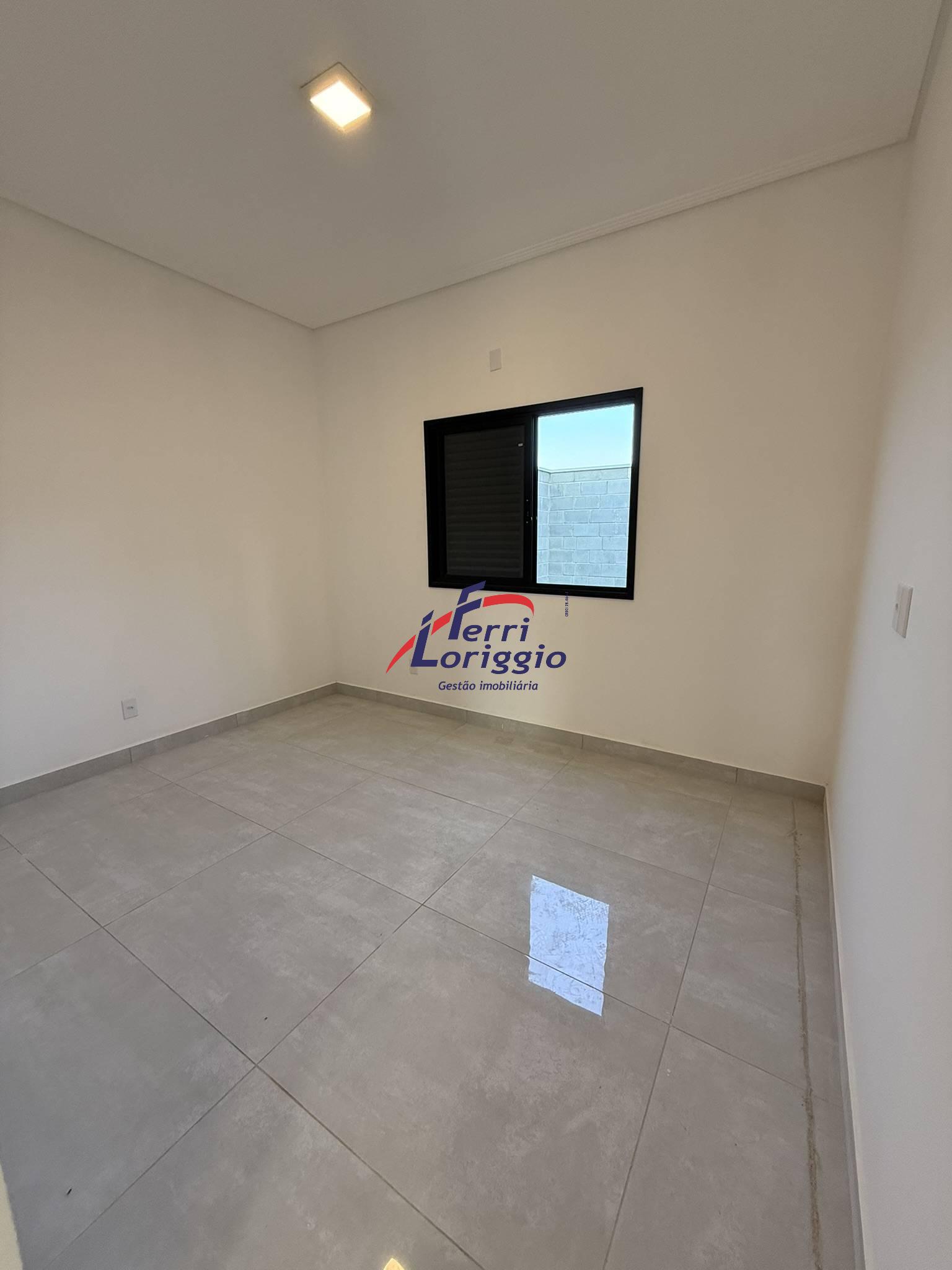Casa com 2 quartos e 2 banheiros à venda no bairro Pingo de Ouro, Guaratingueta