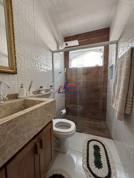Casa com 2 quartos e 2 banheiros à venda no bairro Centro, Guaratingueta