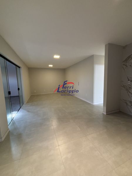 Casa com 2 quartos e 4 banheiros à venda no bairro Village Santana, Guaratingueta