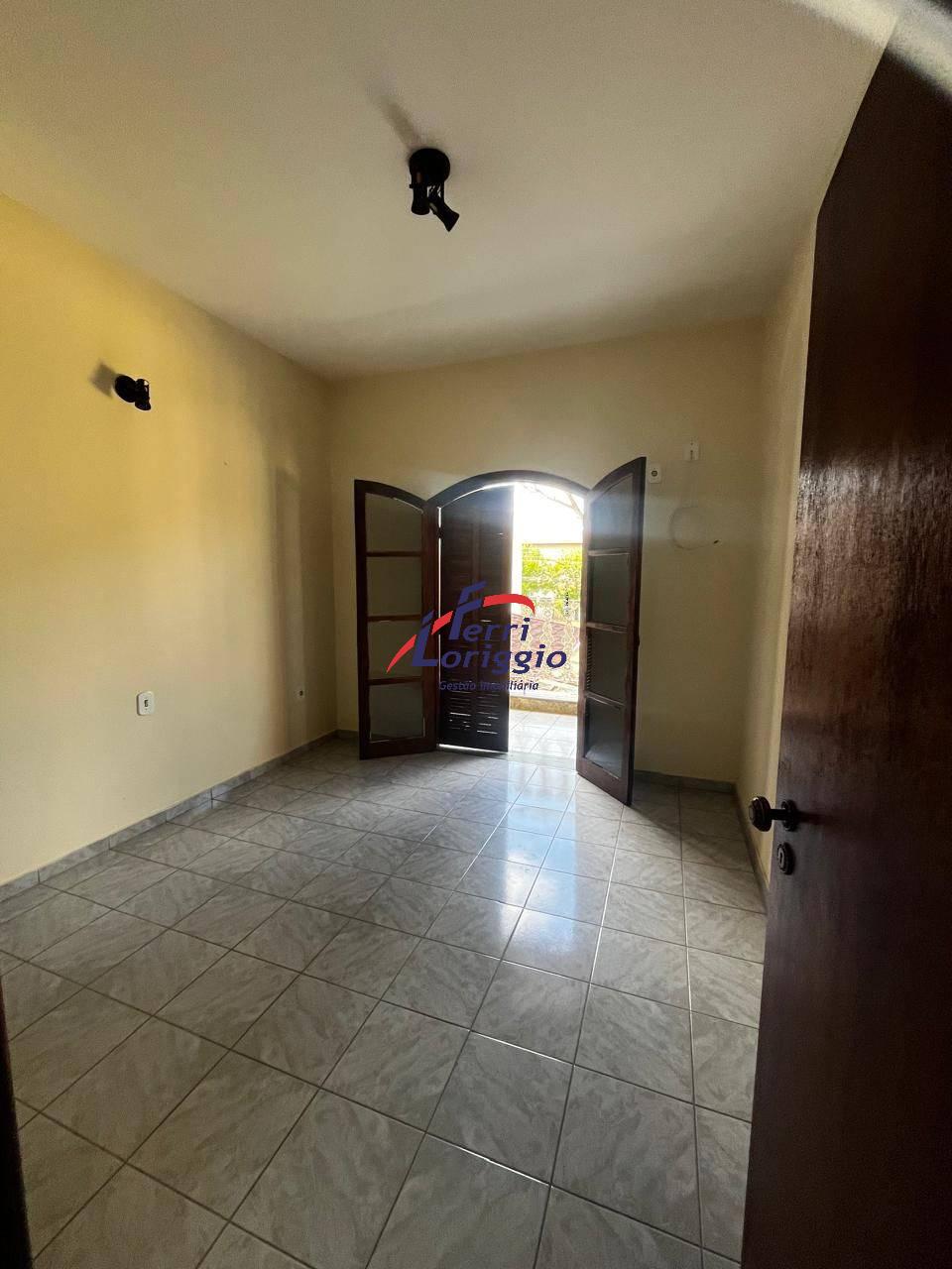 Casa com 3 quartos e 2 banheiros à venda no bairro Parque das Alamedas, Guaratingueta