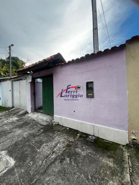 Casa com 2 quartos e 1 banheiro à venda no bairro Engenheiro Neiva, Guaratingueta