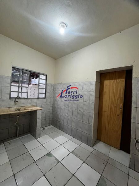 Casa com 2 quartos e 1 banheiro à venda no bairro Engenheiro Neiva, Guaratingueta