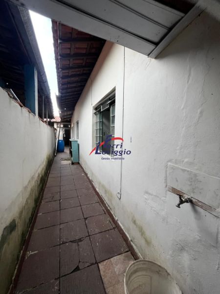Casa com 2 quartos e 1 banheiro à venda no bairro Engenheiro Neiva, Guaratingueta