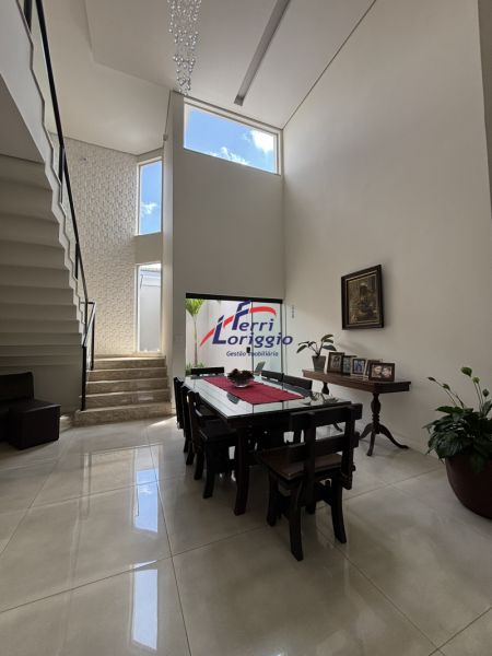 Casa com 4 quartos e 5 banheiros à venda no bairro Parque das Alamedas, Guaratingueta