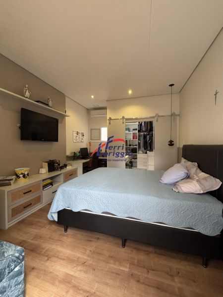 Casa com 4 quartos e 5 banheiros à venda no bairro Parque das Alamedas, Guaratingueta