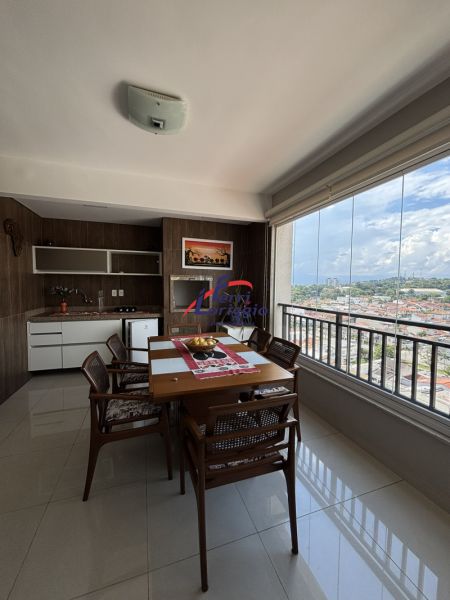 Apartamento com 4 quartos e 5 banheiros à venda no bairro Vila Paraiba, Guaratingueta