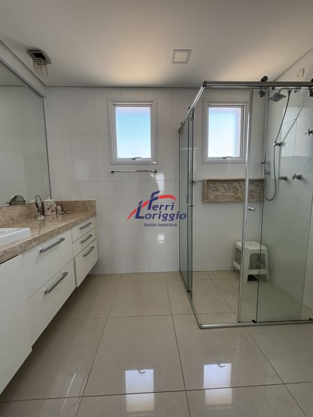 Apartamento com 4 quartos e 5 banheiros à venda no bairro Vila Paraiba, Guaratingueta