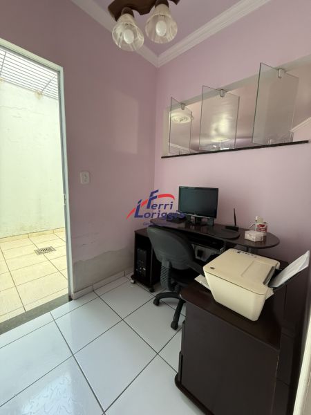 Casa com 3 quartos e 4 banheiros à venda no bairro Village Santana, Guaratingueta