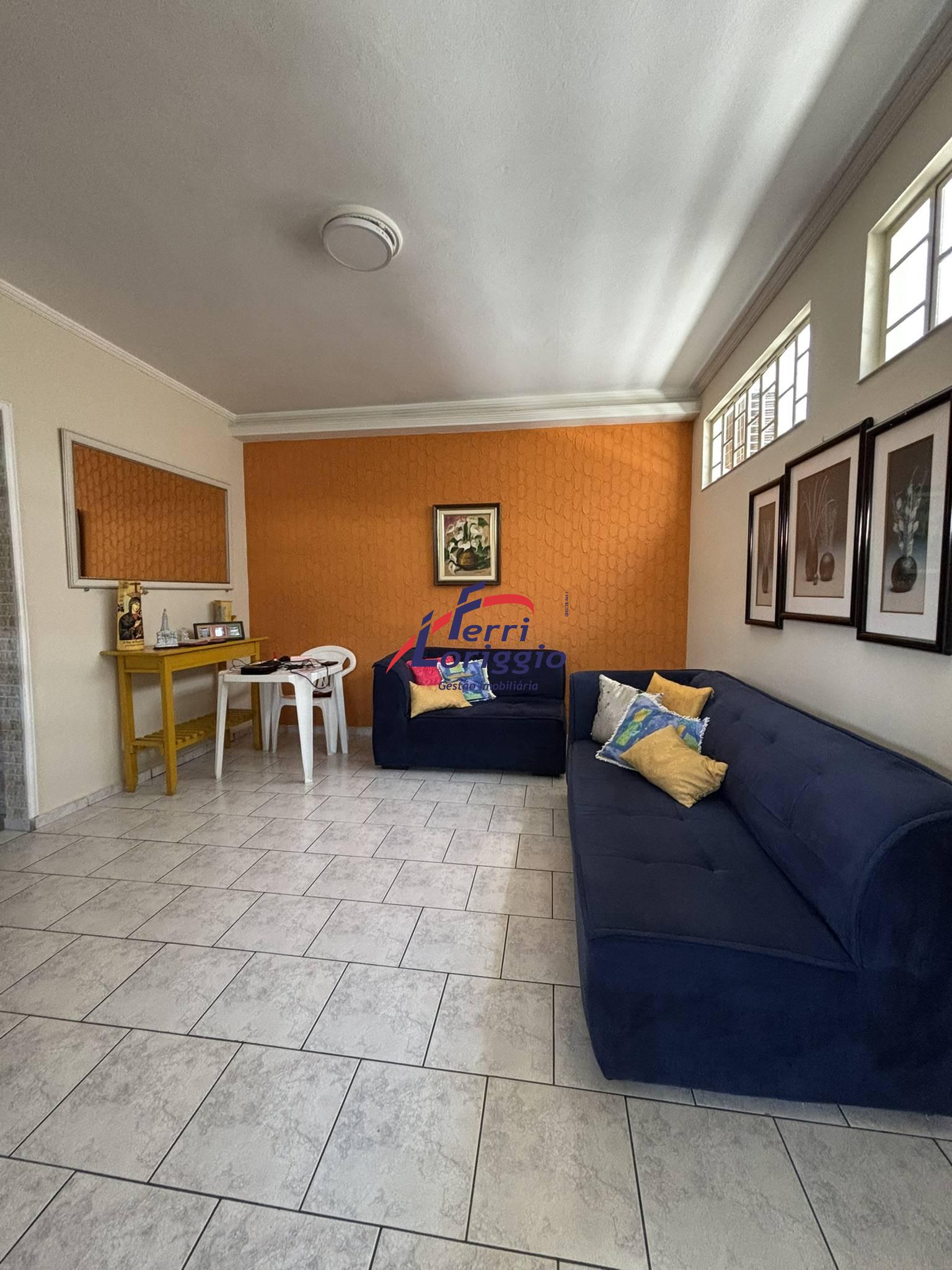 Casa com 4 quartos e 4 banheiros à venda no bairro Pedregulho, Guaratingueta