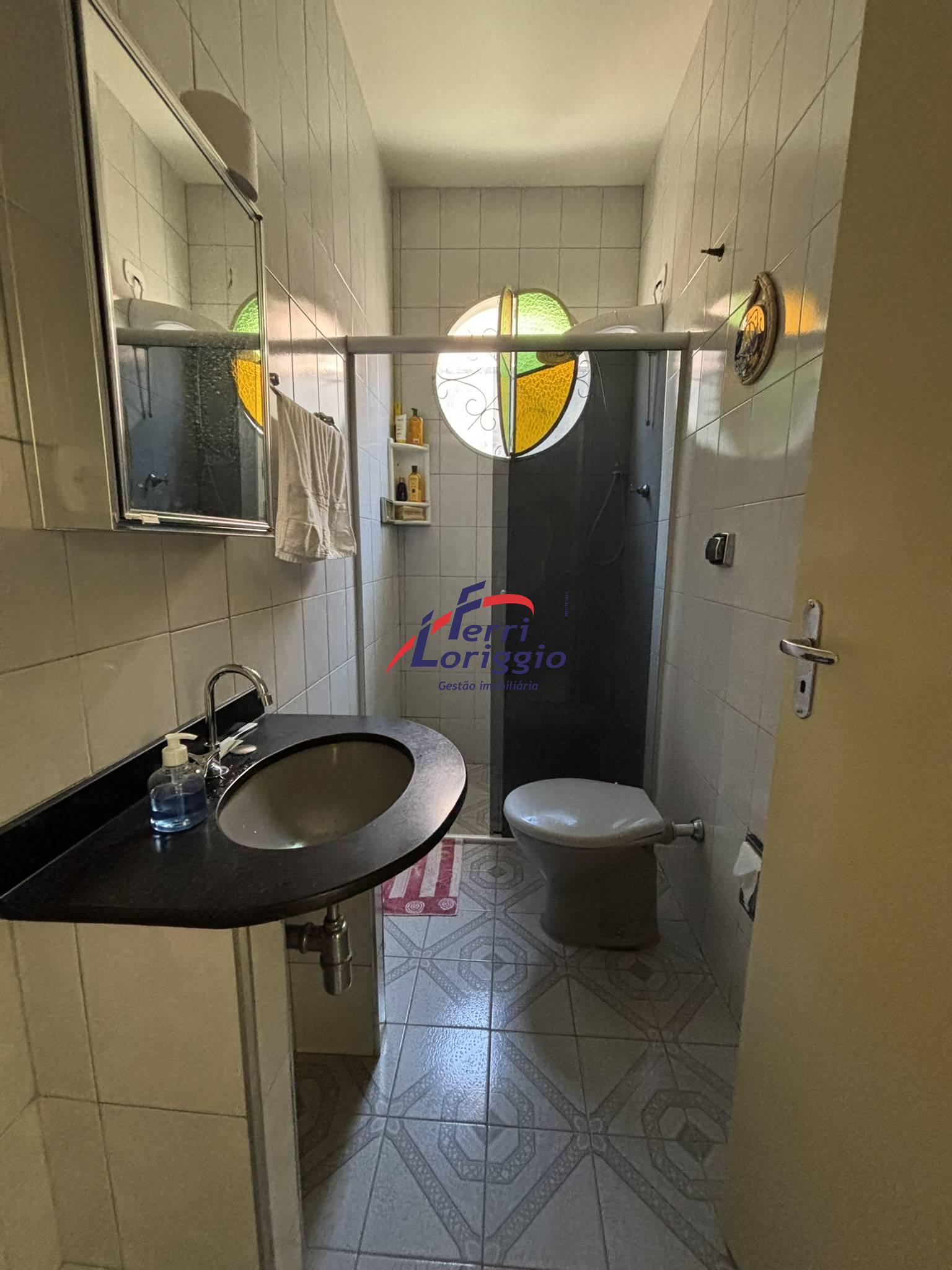 Casa com 4 quartos e 4 banheiros à venda no bairro Pedregulho, Guaratingueta