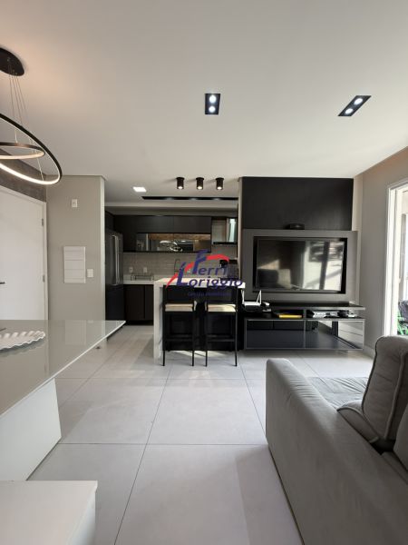 Apartamento com 2 quartos e 2 banheiros à venda no bairro Jardim Coelho Neto, Guaratingueta