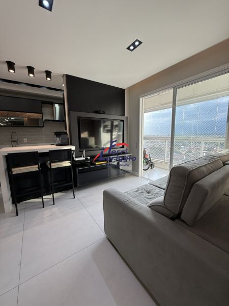 Apartamento com 2 quartos e 2 banheiros à venda no bairro Jardim Coelho Neto, Guaratingueta