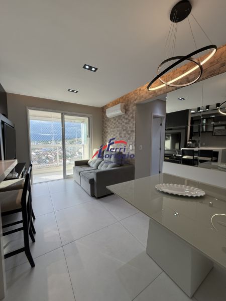 Apartamento com 2 quartos e 2 banheiros à venda no bairro Jardim Coelho Neto, Guaratingueta