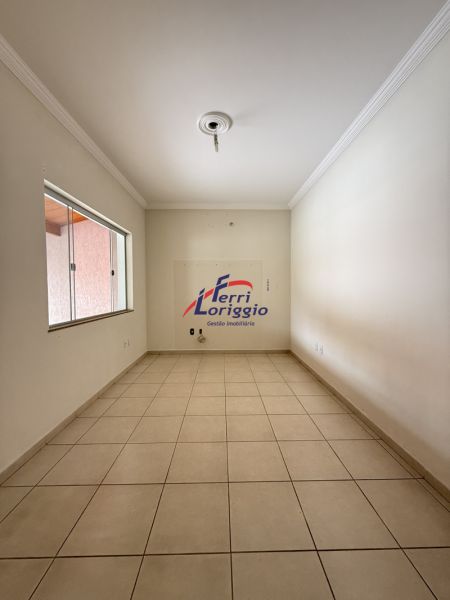 Casa com 3 quartos e 3 banheiros à venda no bairro Portal das Colinas, Guaratingueta