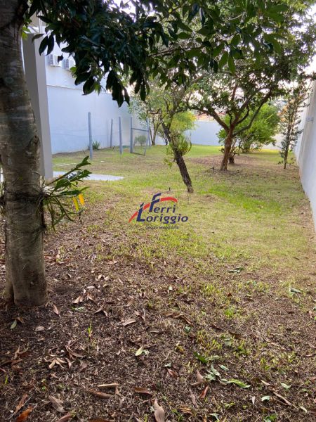 Terreno à venda no bairro Portal das Colinas, Guaratingueta