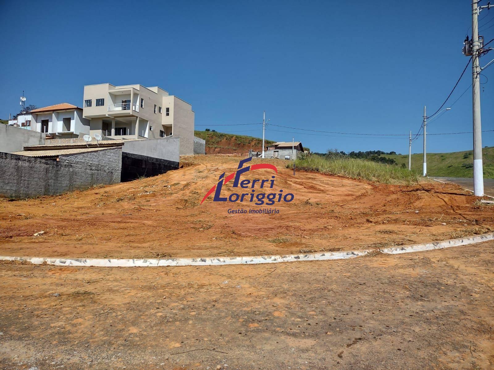 Terreno à venda no bairro Santa Barbara, Guaratingueta