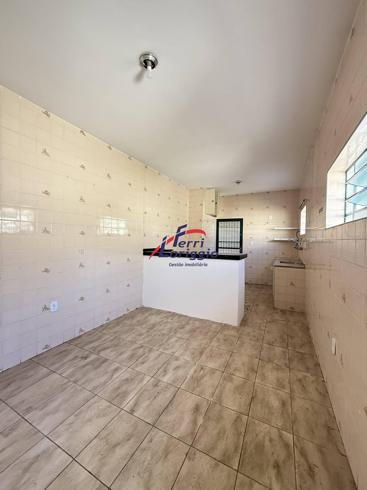 Casa com 3 quartos e 3 banheiros à venda no bairro Pedregulho, Guaratingueta