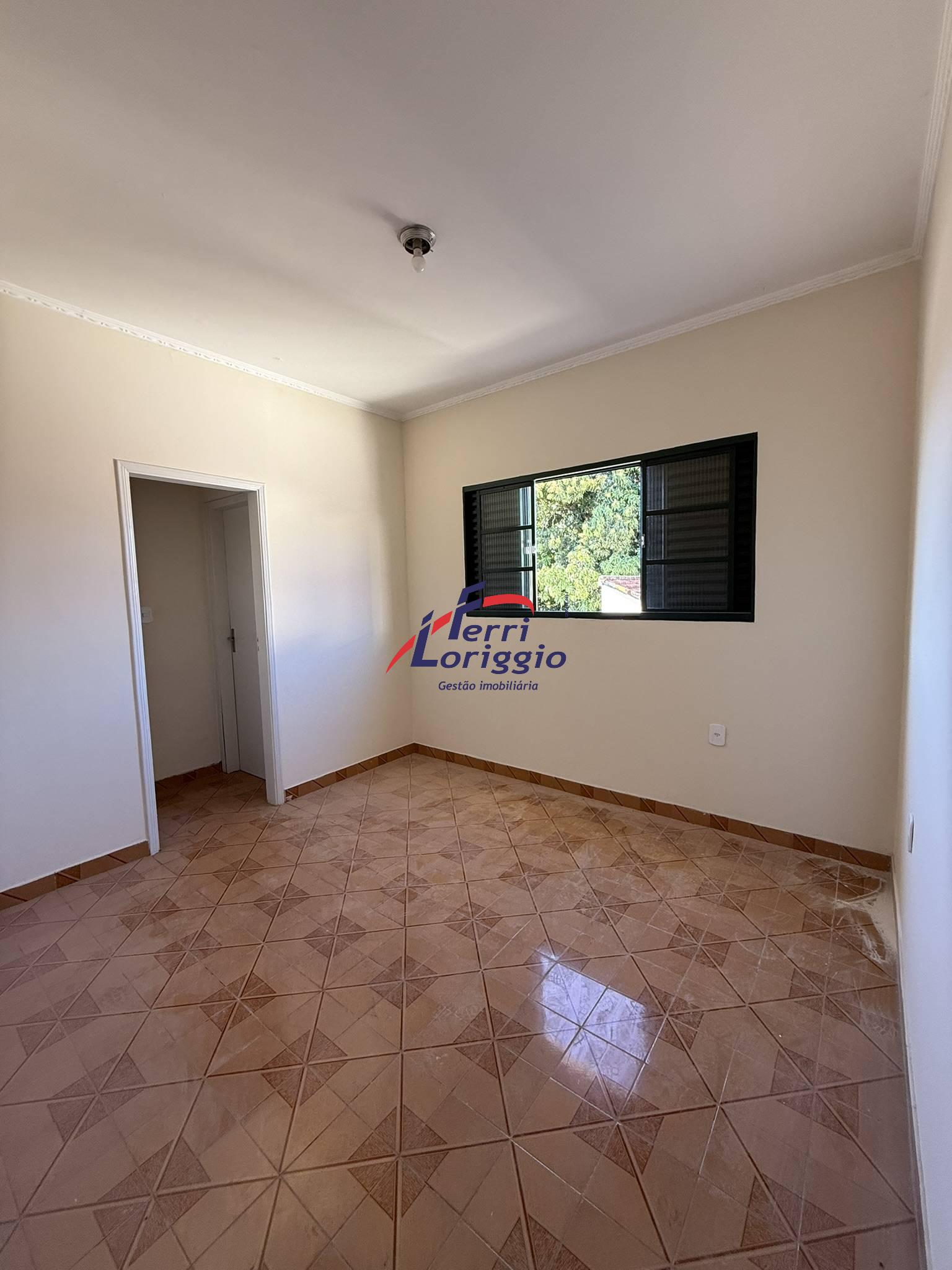 Casa com 3 quartos e 3 banheiros à venda no bairro Pedregulho, Guaratingueta