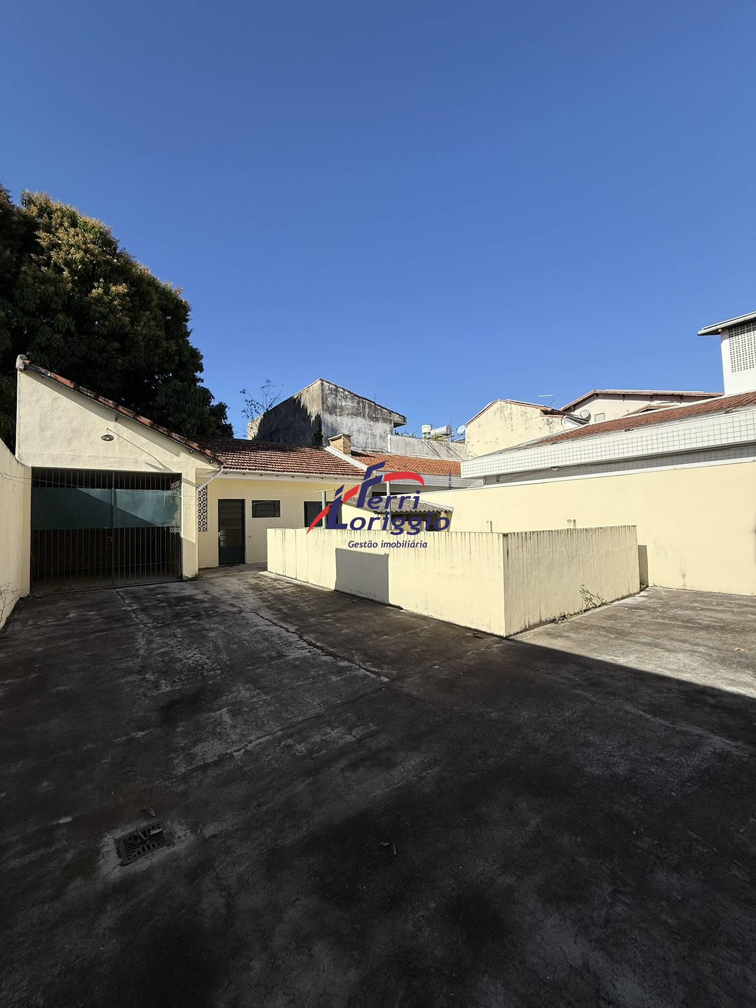 Casa com 3 quartos e 3 banheiros à venda no bairro Pedregulho, Guaratingueta