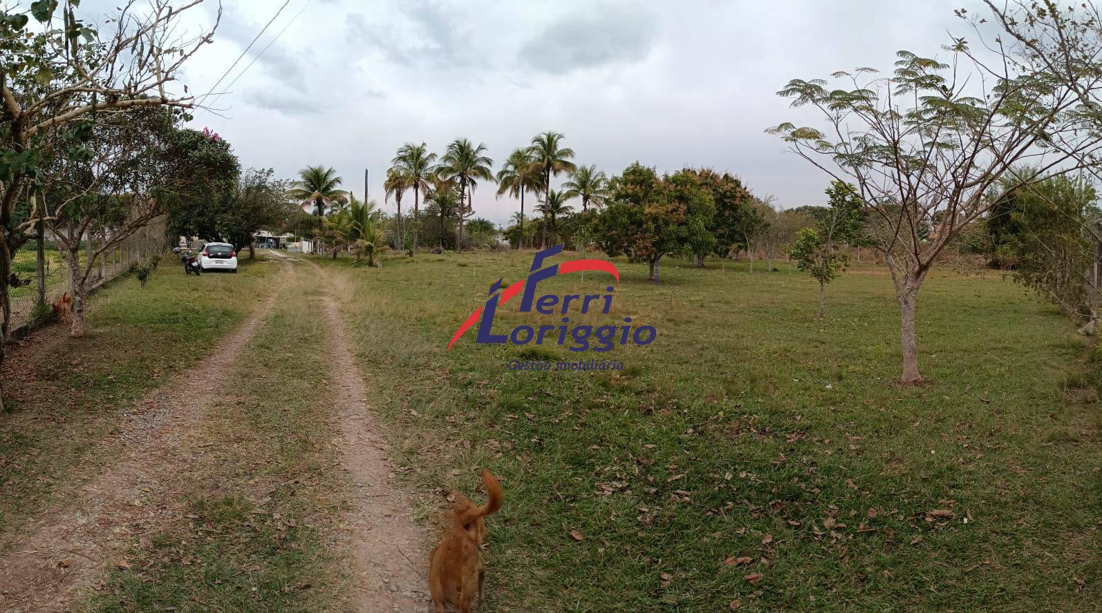 Terreno à venda no bairro Chacaras Santana, Guaratingueta