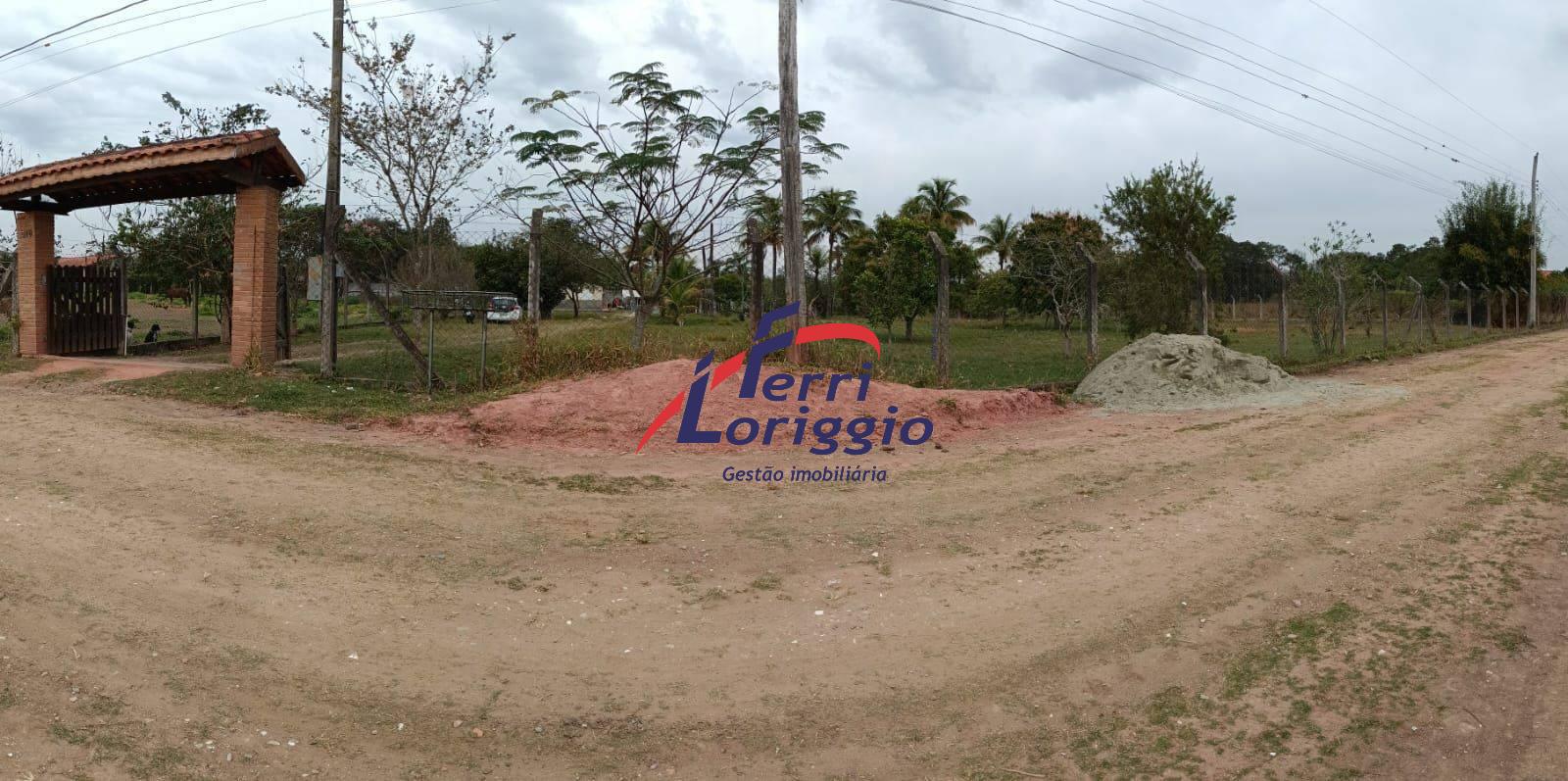 Terreno à venda no bairro Chacaras Santana, Guaratingueta