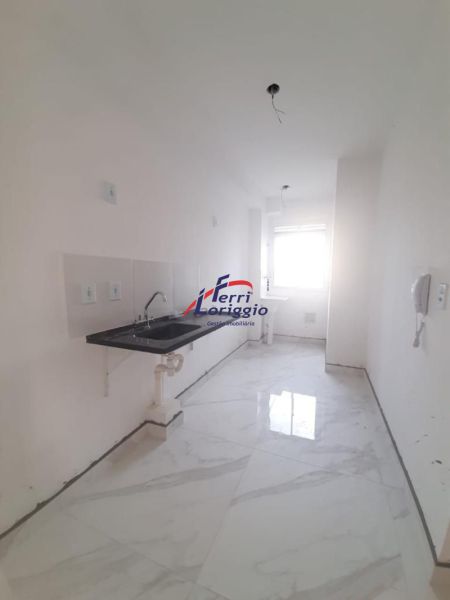 Apartamento com 2 quartos e 1 banheiro à venda no bairro Figueira, Guaratingueta