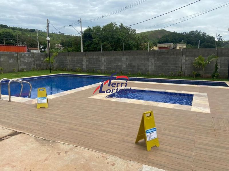 Apartamento com 2 quartos e 1 banheiro à venda no bairro Figueira, Guaratingueta