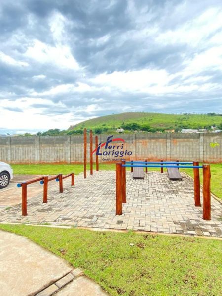 Apartamento com 2 quartos e 1 banheiro à venda no bairro Figueira, Guaratingueta