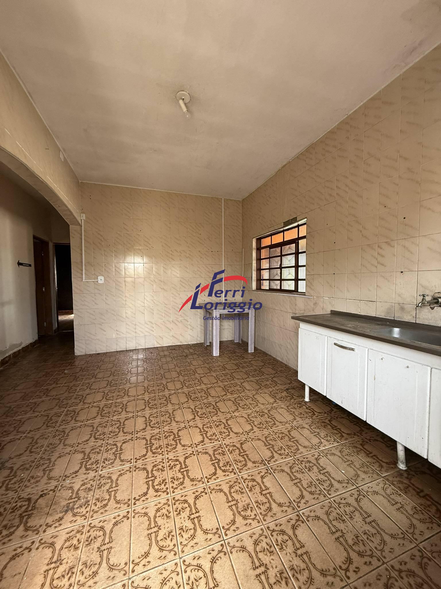 Casa com 2 quartos e 1 banheiro à venda no bairro Parque do Sol, Guaratingueta