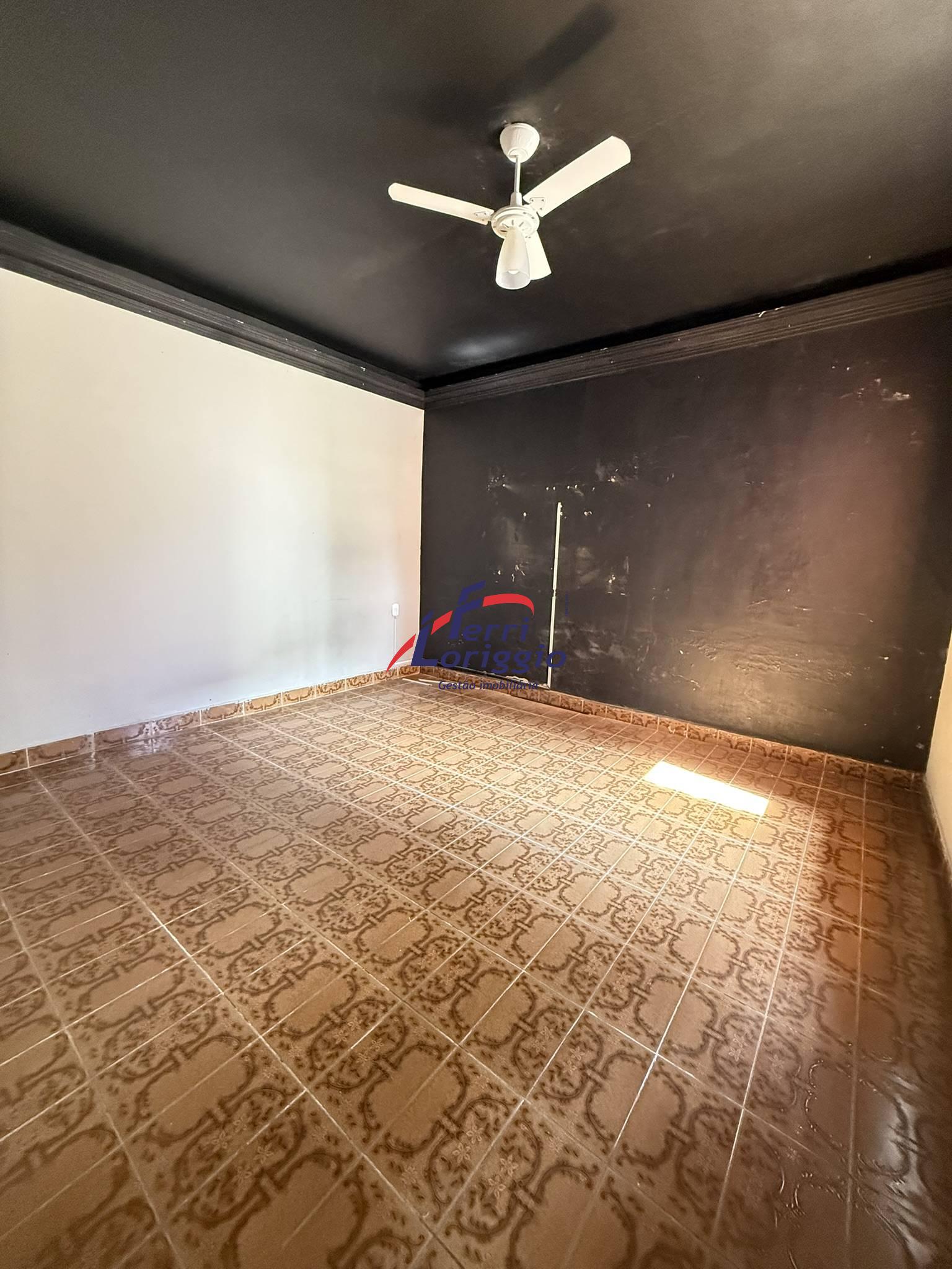 Casa com 2 quartos e 1 banheiro à venda no bairro Parque do Sol, Guaratingueta