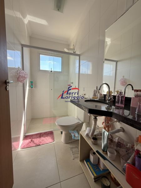 Apartamento com 2 quartos, 2 banheiros e 70m² à venda no bairro Jardim Rony, Guaratingueta