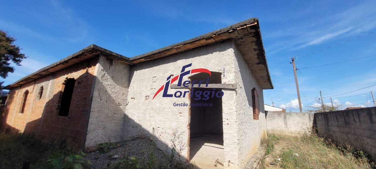 Casa com 3 quartos e 1 banheiro à venda no bairro Santa Luzia, Guaratingueta
